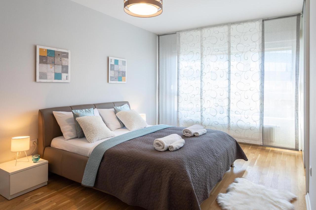 Spacious Apartment In Radnicka Business Zone - Free Parking Zagreb Bagian luar foto