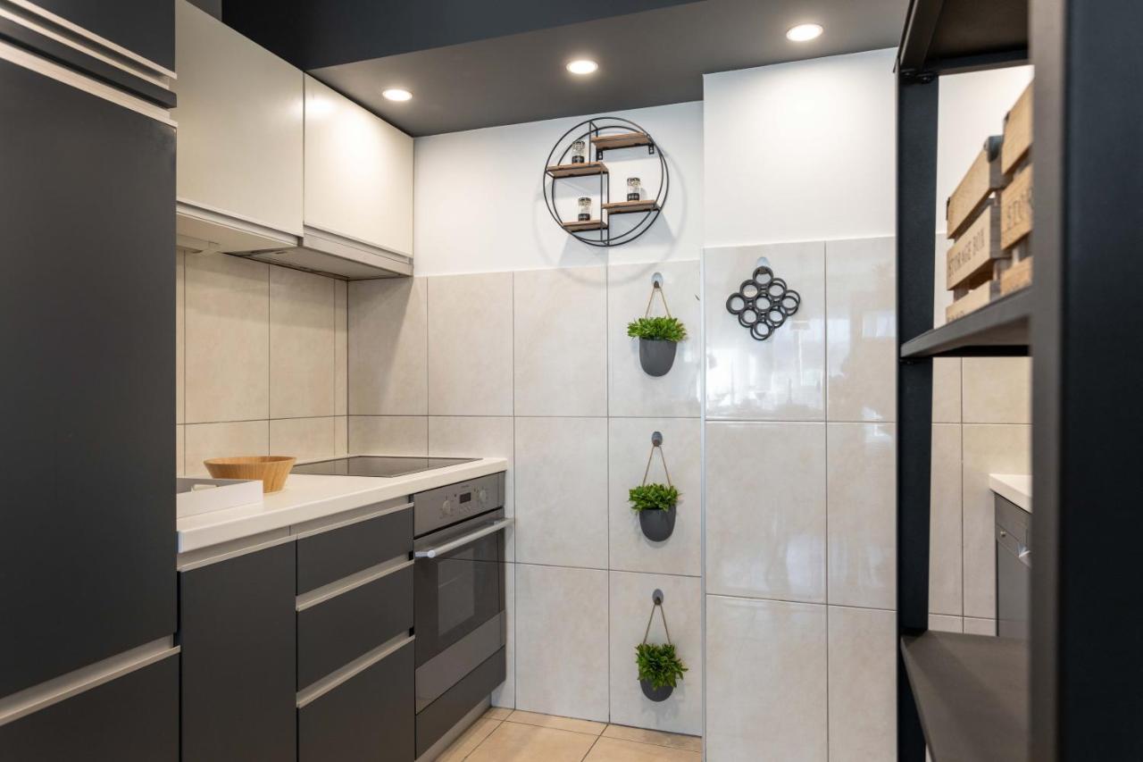 Spacious Apartment In Radnicka Business Zone - Free Parking Zagreb Bagian luar foto